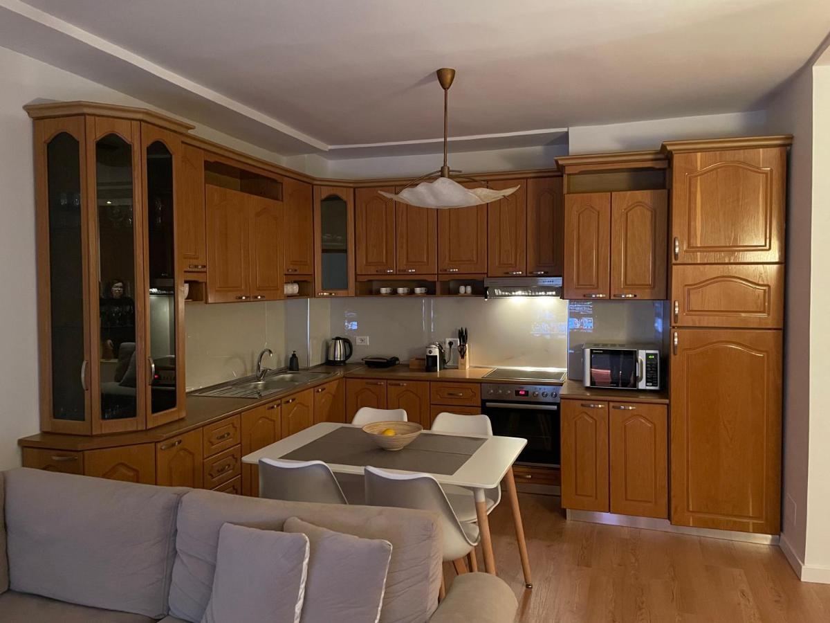 Proper Apartment 1 Тирана Екстер'єр фото